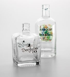 digitally printing on spirit bottles with DL UV ink